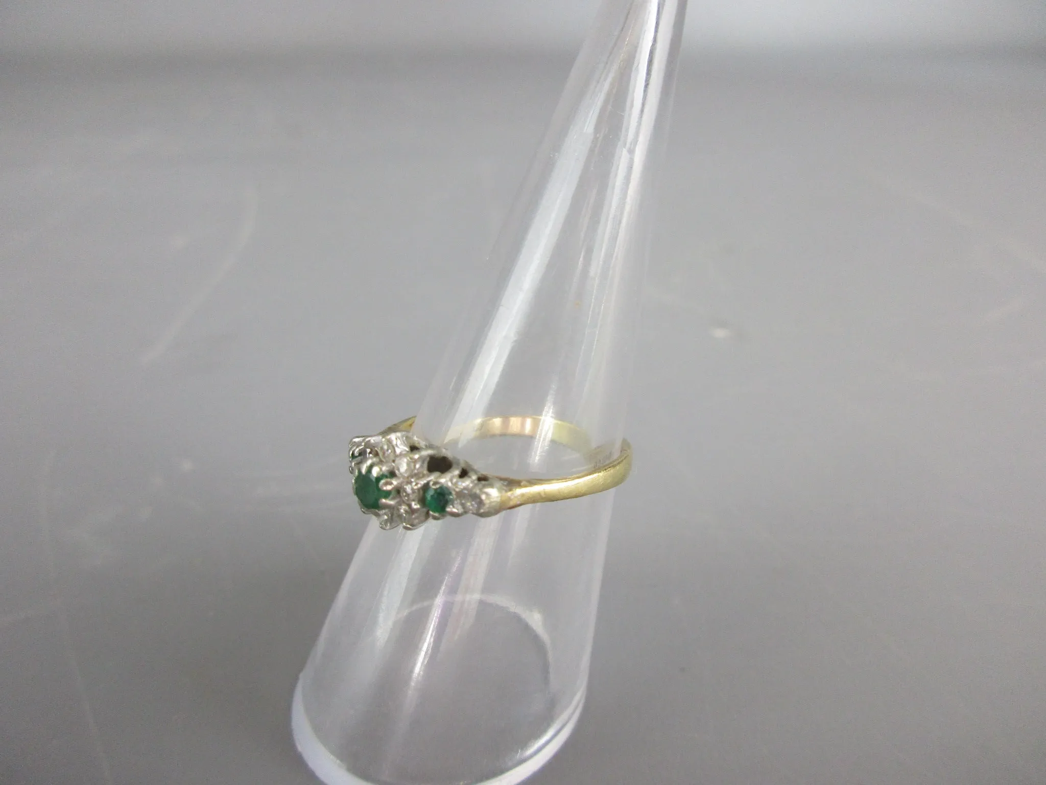 18K Gold Emerald & Diamond Floral Cluster Ring London Vintage 1980