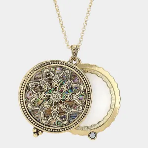 iLLASPARKZ Antique Patterned Magnifying Glass Locket Pendant Long Necklace