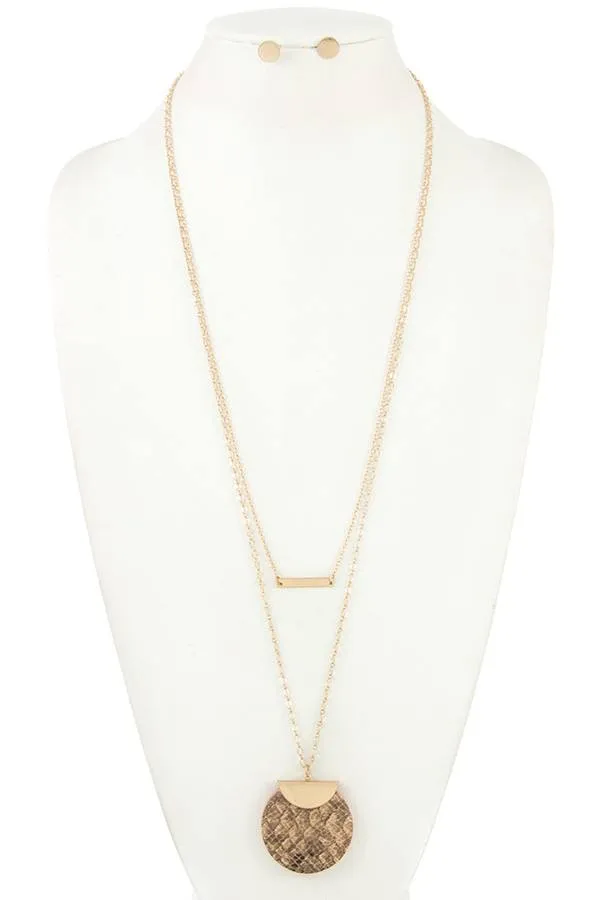 Reptile print and bar pendant long necklace set
